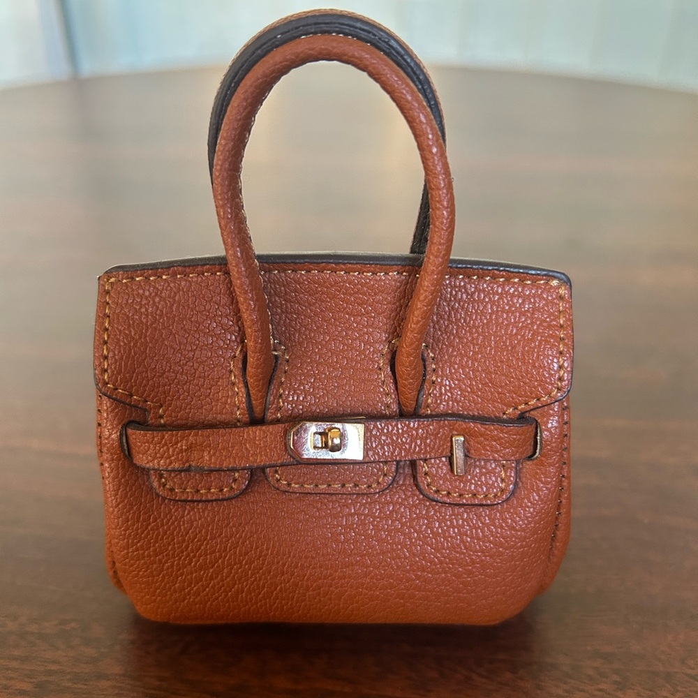 Charm/ coin purse